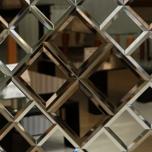 Серое зеркало